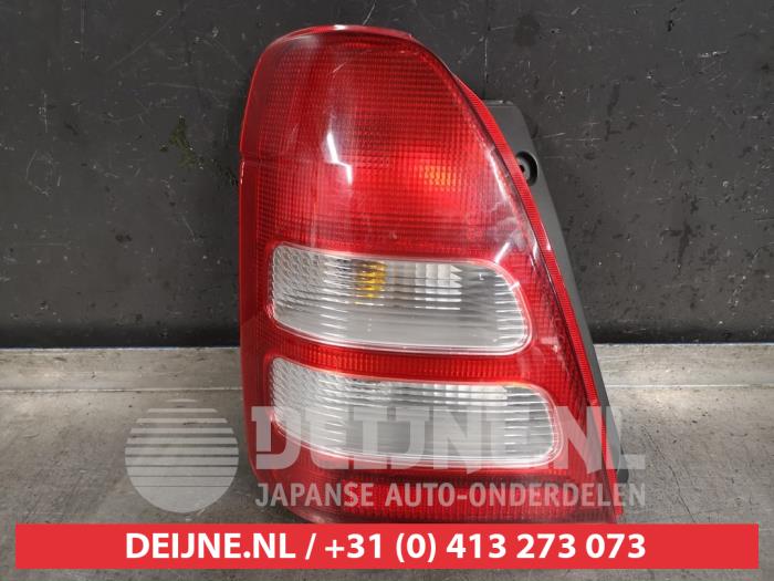 Daihatsu Gran Move Achterlicht links O435275