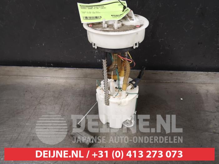 Gebruikte Tank element Pomp Suzuki Grand Vitara II (JT) 2.4 16V Prijs € 70,00 Margeregeling aangeboden door V.Deijne Jap.Auto-onderdelen BV