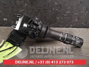 Gebruikte Ruitenwis Schakelaar Lexus CT 200h 1.8 16V Prijs € 25,00 Margeregeling aangeboden door V.Deijne Jap.Auto-onderdelen BV