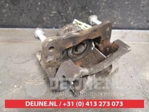 Lexus CT 200h Front brake calliper, left O435394 photo 2