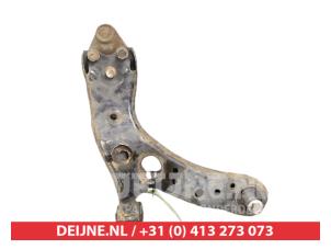Lexus CT 200h Front lower wishbone, left O435406 photo 2