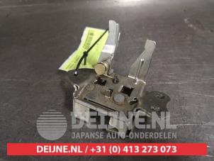 Toyota Yaris Schließmechanik Heckklappe O435818 foto 2