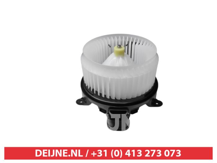 Lexus CT 200h Heating and ventilation fan motor O9990006727