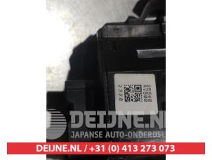 Nissan Primera Licht Schalter O306775 foto 2