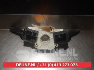 Honda HR-V Steering column stalk O309082 photo 4