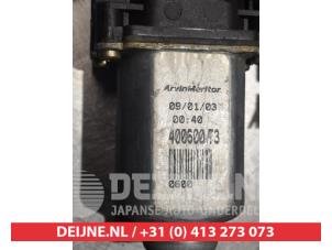 Nissan Primera Ruitmechaniek 4Deurs rechts-achter O291209 foto 3