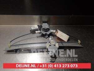 Nissan Primera Ruitmechaniek 4Deurs rechts-achter O291216 foto 2
