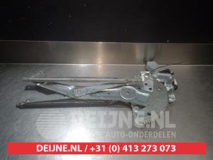 Toyota Camry Window mechanism 4-door, front right O277131 photo 2