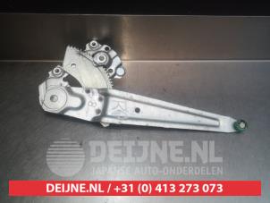 Toyota Starlet Rear door window mechanism 4-door, right O291705 photo 2
