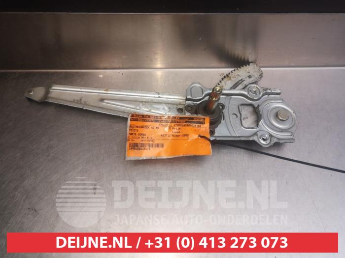 Toyota Yaris Verso Fenstermechanik 4-türig rechts hinten O291733