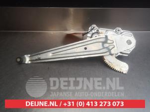 Toyota Yaris Verso Ruitmechaniek 4Deurs rechts-achter O291734 foto 2