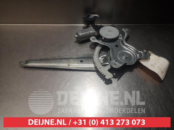 Toyota Landcruiser Ruitmechaniek 4Deurs rechts-achter O291706