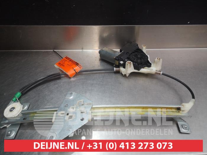 Mitsubishi Space Star Ruitmechaniek 4Deurs rechts-achter O291466
