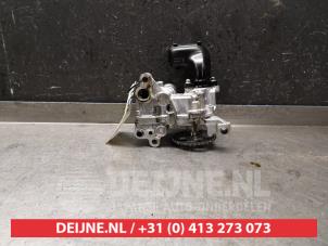 Gebruikte Oliepomp Mazda 3 (BM/BN) 2.0 SkyActiv-G 120 16V Prijs € 150,00 Margeregeling aangeboden door V.Deijne Jap.Auto-onderdelen BV