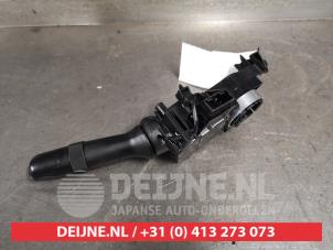 Toyota Prius Light switch O436295 photo 3