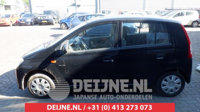 Daihatsu Cuore Kotflügel links vorne O436492