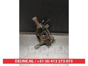 Infiniti FX Knuckle, front left O436537 photo 2