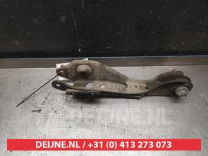 Infiniti FX Draagarm rechts-achter O436578 foto 2