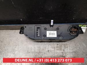 Kia Pro Ceed Kachel Bedieningspaneel O436605 foto 3