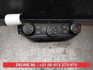 Kia Pro Ceed Kachel Bedieningspaneel O436605 foto 2