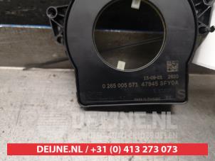Nissan Juke Lenkwinkelsensor O436632 foto 2