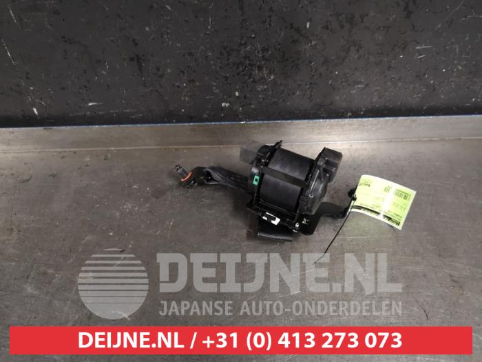 Hyundai I30 Rear seatbelt, left O436678