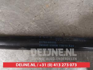 Hyundai I30 Gasdemper rechts-achter O436686 foto 2