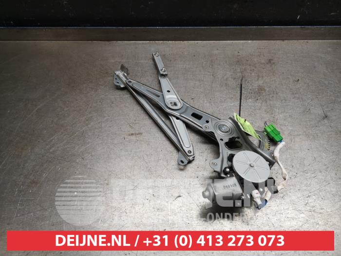 Subaru Legacy Ruitmechaniek 4Deurs rechts-achter O436858
