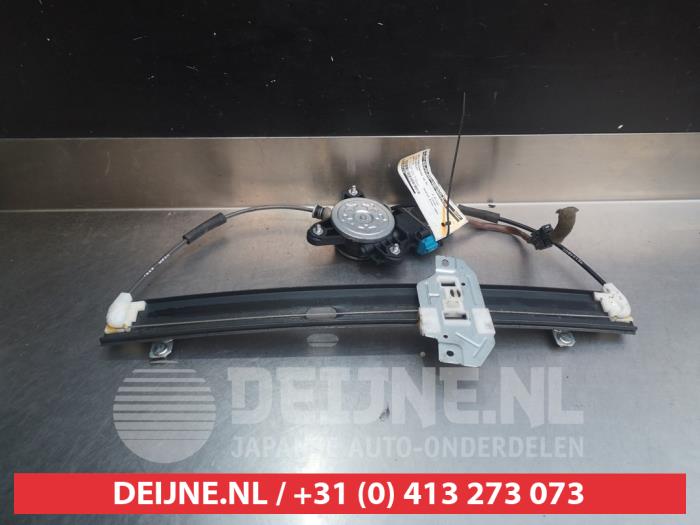 Chevrolet Matiz Ruitmechaniek 4Deurs rechts-voor O276376