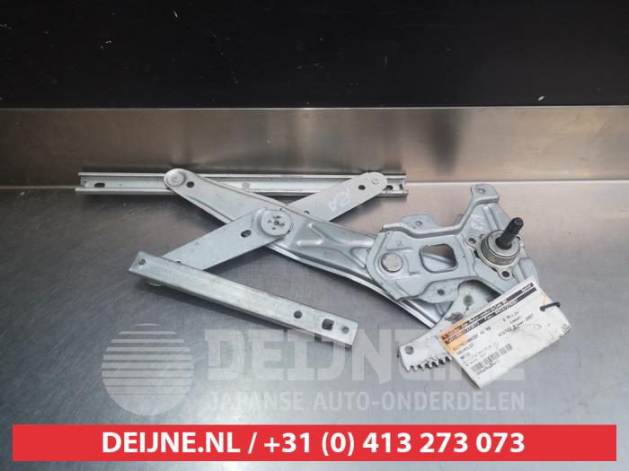 Chevrolet Matiz Ruitmechaniek 4Deurs rechts-achter O290987