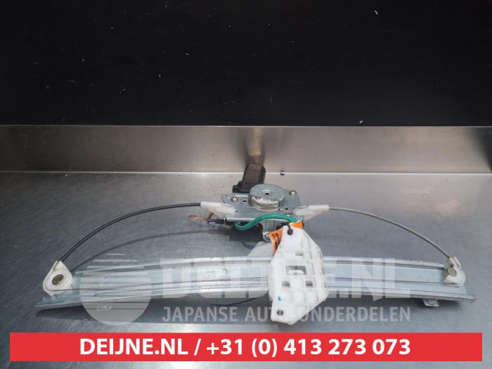 Daewoo Nubira Rear door window mechanism 4-door, right O291401