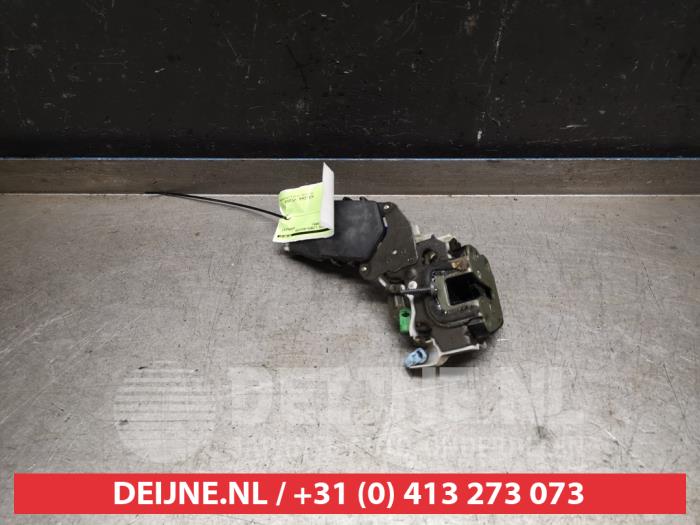 Subaru Impreza Deurslot Mechaniek 4Deurs links-achter O436912