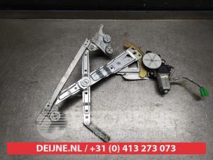 Subaru Impreza Ruitmechaniek 4Deurs links-achter O436925 foto 2