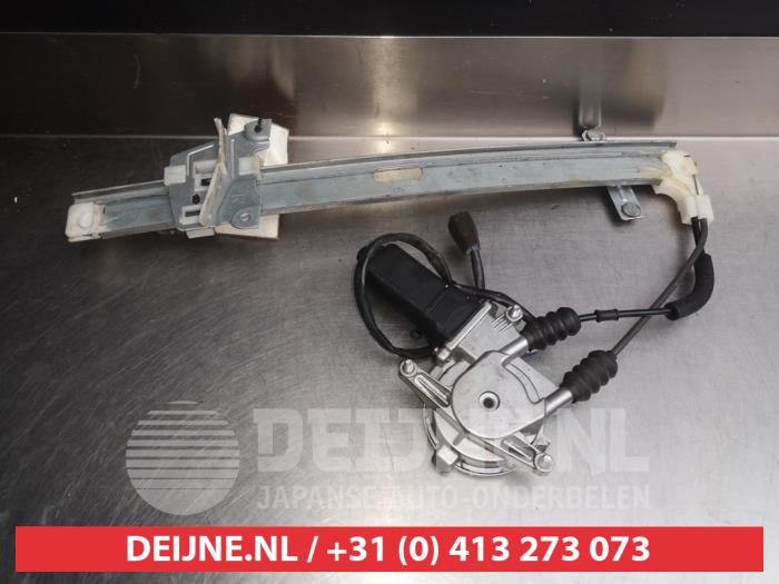 Kia Sportage Ruitmechaniek 4Deurs rechts-achter O291332