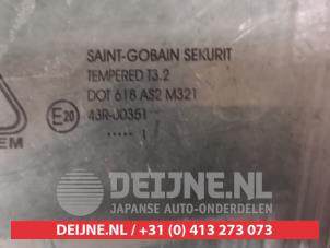 Hyundai IX20 Türscheibe 4-türig links vorne O436980 foto 3