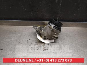 Toyota Rav-4 Ölfiltergehäuse O437149 foto 2