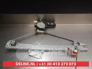 Mitsubishi Pajero Fenstermechanik 4-türig rechts hinten O291483 foto 2