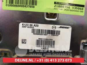 Mazda CX-5 Radio versterker O437658 foto 2