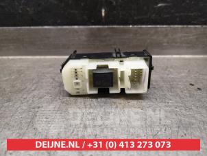 Lexus IS Electric window switch O437688 photo 2