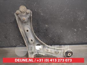 Kia Optima Querlenker unten links vorne O437839 foto 2