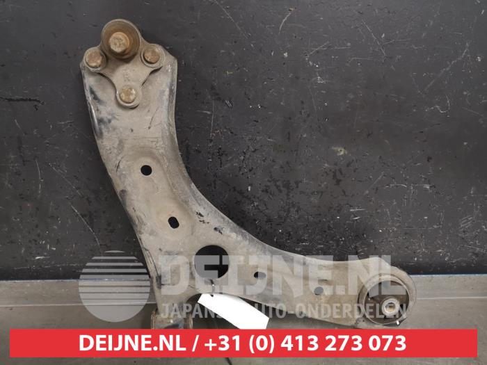 Kia Optima Draagarm onder rechts-voor O437840