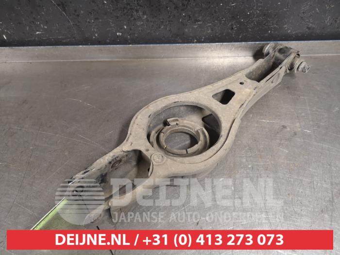 Kia Optima Draagarm rechts-achter O437846