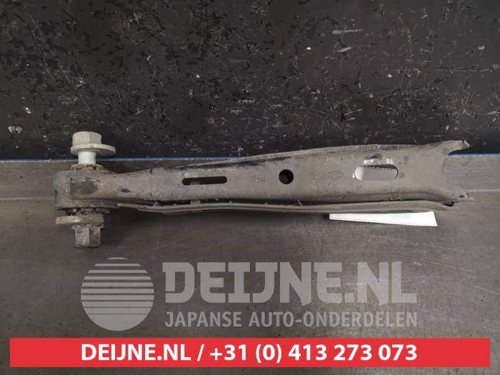 Kia Optima Draagarm rechts-achter O437848