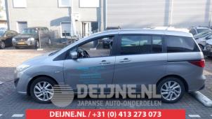 Gebruikte Driehoeks Ruit links-achter Mazda 5 (CWA9) 1.6 CITD 16V Prijs € 35,00 Margeregeling aangeboden door V.Deijne Jap.Auto-onderdelen BV