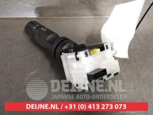 Nissan Qashqai Licht Schakelaar O437990 foto 3
