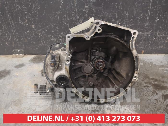 Mazda Demio Getriebe O438116