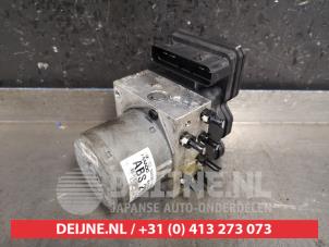 Gebruikte ABS Pomp Kia Sportage (JE) 2.0 CVVT 16V 4x2 Prijs € 100,00 Margeregeling aangeboden door V.Deijne Jap.Auto-onderdelen BV