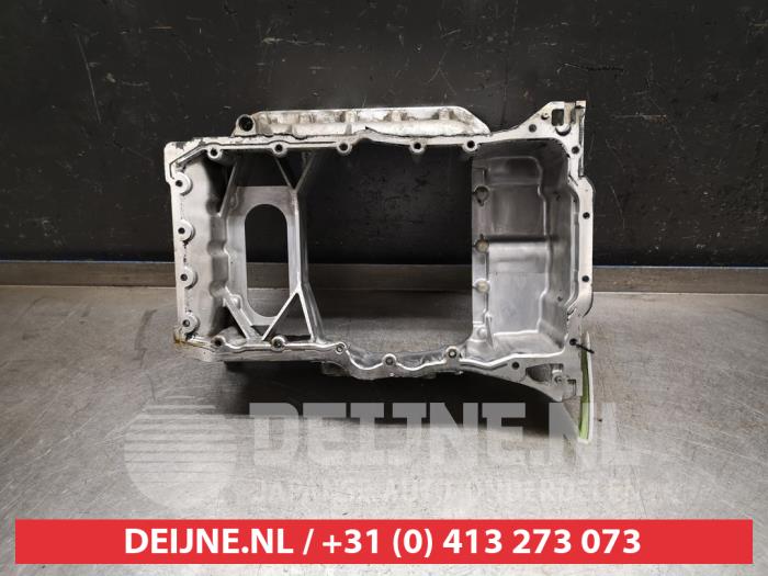 Gebruikte Carterpan Kia Sorento II (XM) 2.2 CRDi 16V VGT 4x2 Prijs € 35,00 Margeregeling aangeboden door V.Deijne Jap.Auto-onderdelen BV
