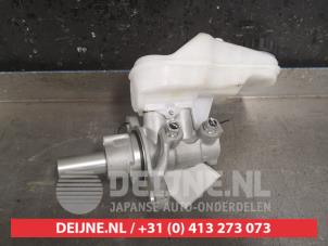 Gebruikte Hoofdremcilinder Toyota Aygo (B40) 1.0 12V VVT-i Prijs op aanvraag aangeboden door V.Deijne Jap.Auto-onderdelen BV