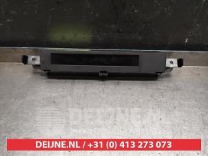 Gebruikte Display Interieur Mazda 5 (CWA9) 1.6 CITD 16V Prijs € 75,00 Margeregeling aangeboden door V.Deijne Jap.Auto-onderdelen BV